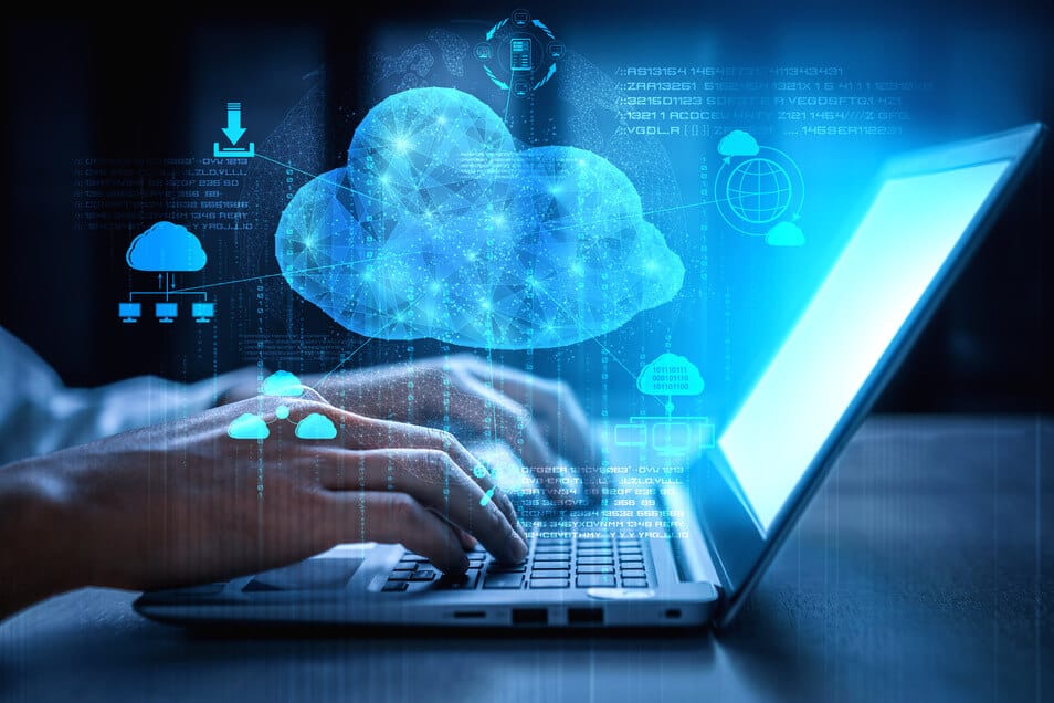 Przechowywanie danych w chmurze – co to, korzyści i zagrożenia